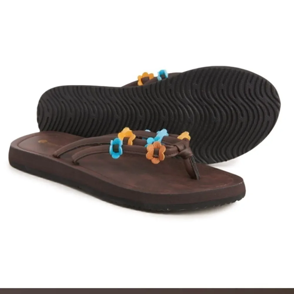 High Tide FlipFlops - Picture 1 of 9